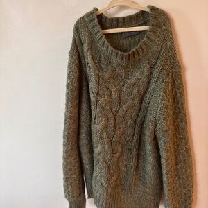 Wooden ships green sweater